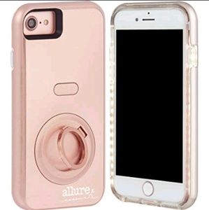 Allure selfie case with LED lighting